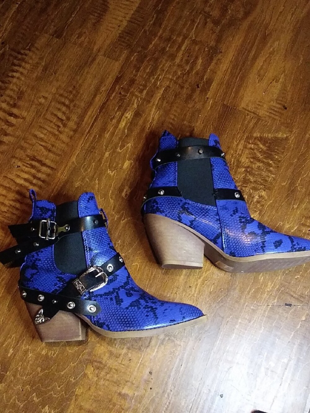 Blue Snake-Print Pointed Toe Ankle Boots with Buckle Strap